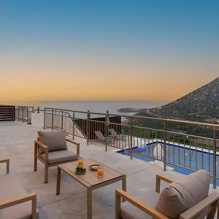Brikis - With 3 Private Pools Bali (Crete)